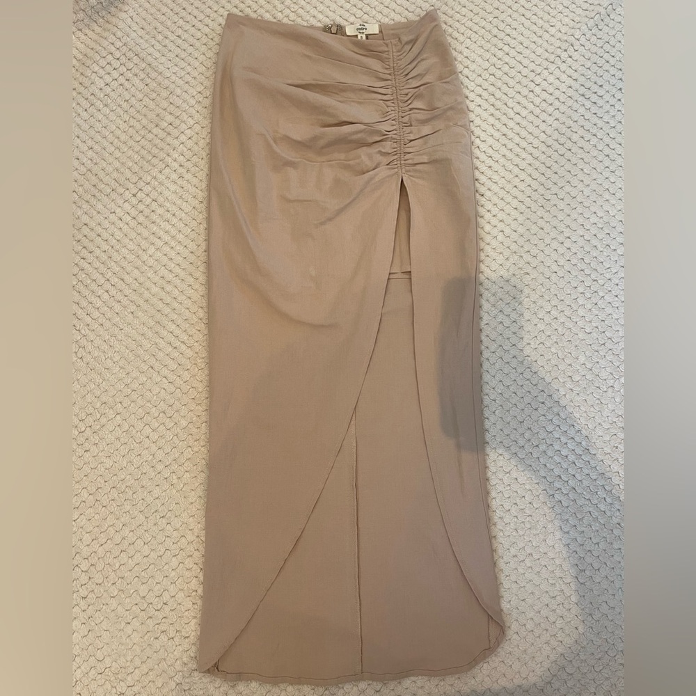 Entro Cream Asymmetrical Maxi Skirt
